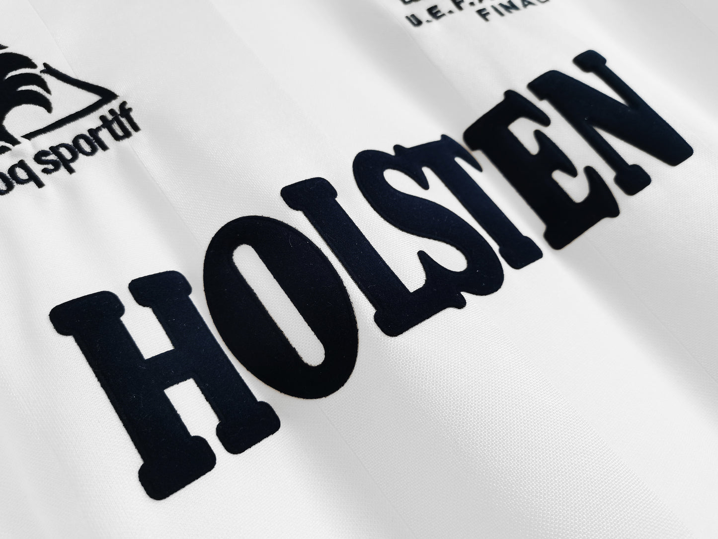 Retro 1983/84 Tottenham Home Kit