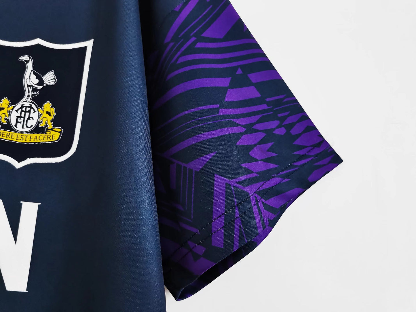 Retro 1994/95 Tottenham Away Kit