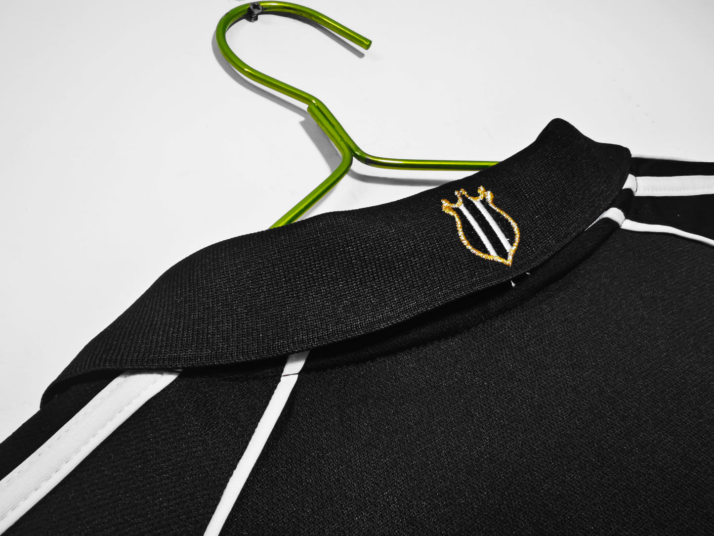 Retro 2000/01 Newcastle United Away Jersey