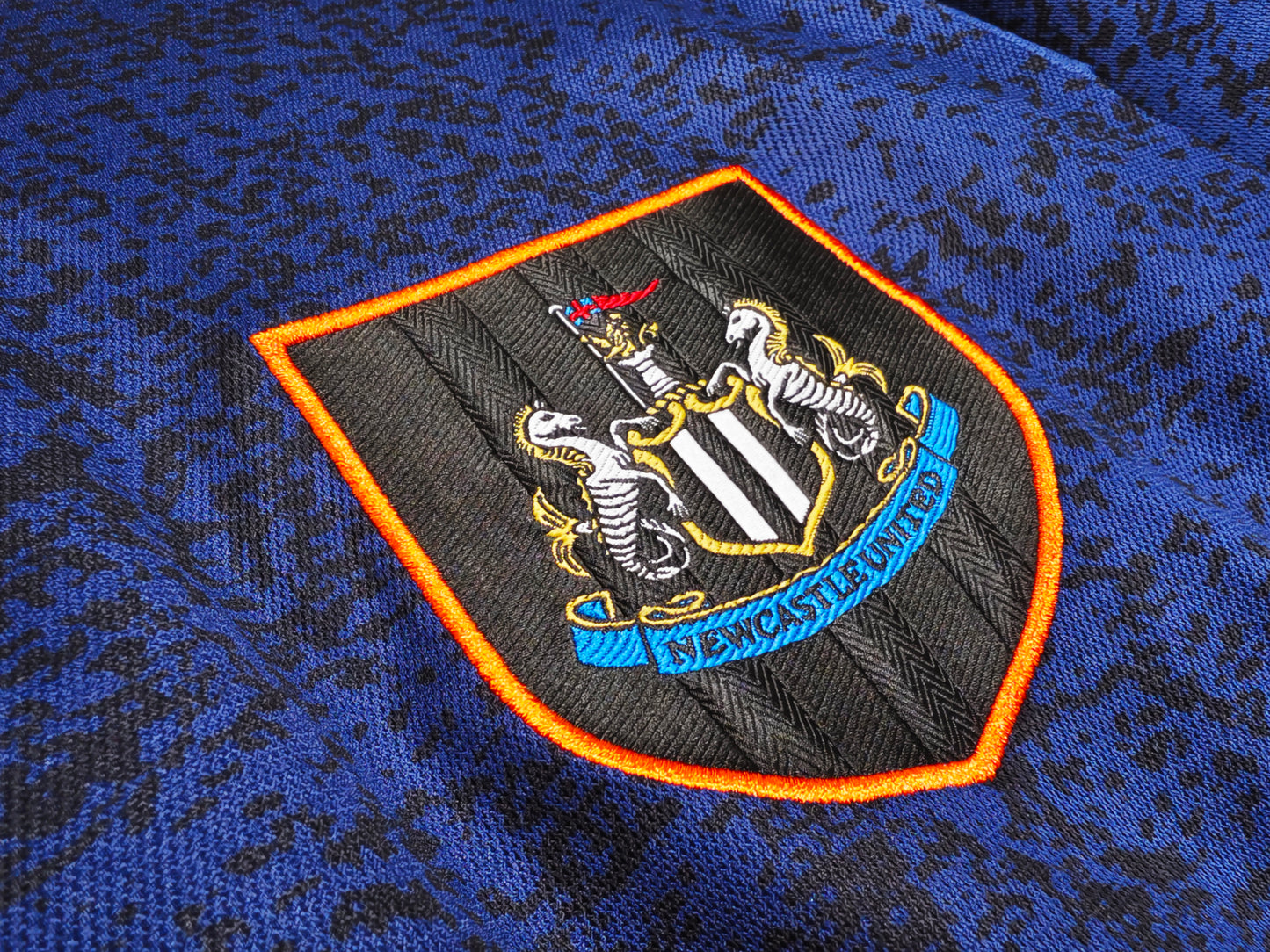 Retro 1997/98 Newcastle United Away Jersey