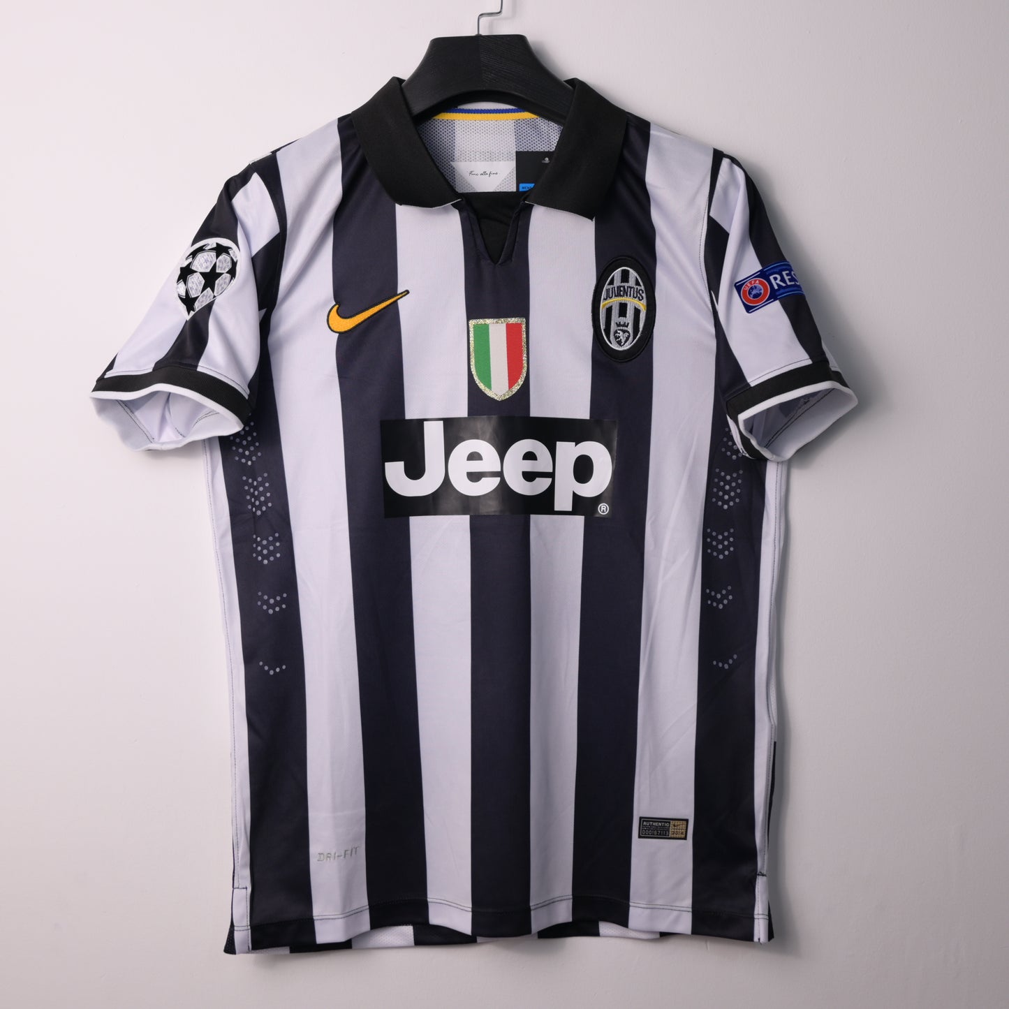 Retro 2014/15 Juventus Home Jersey POGBA 6 CUL