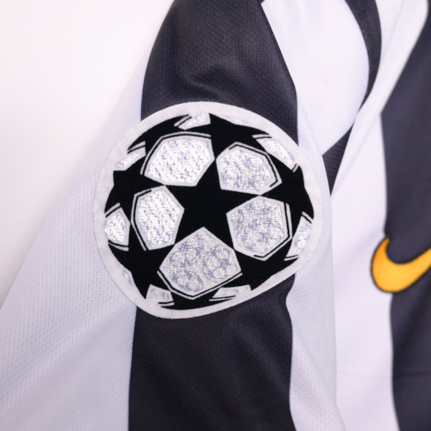Retro 2014/15 Juventus Home Jersey POGBA 6 CUL