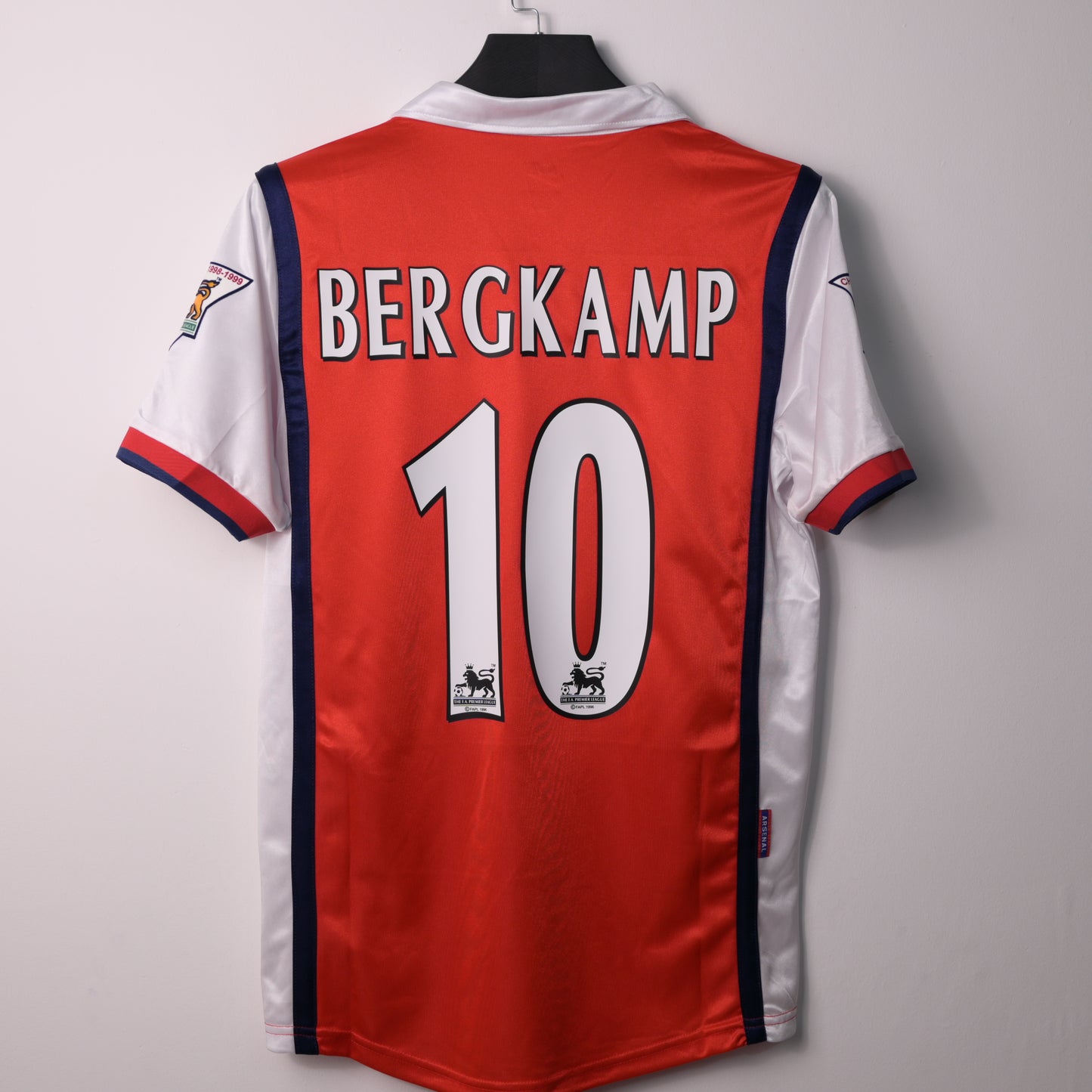 Retro 1998/99 Arsenal Home Jersey BERGKAMP 10