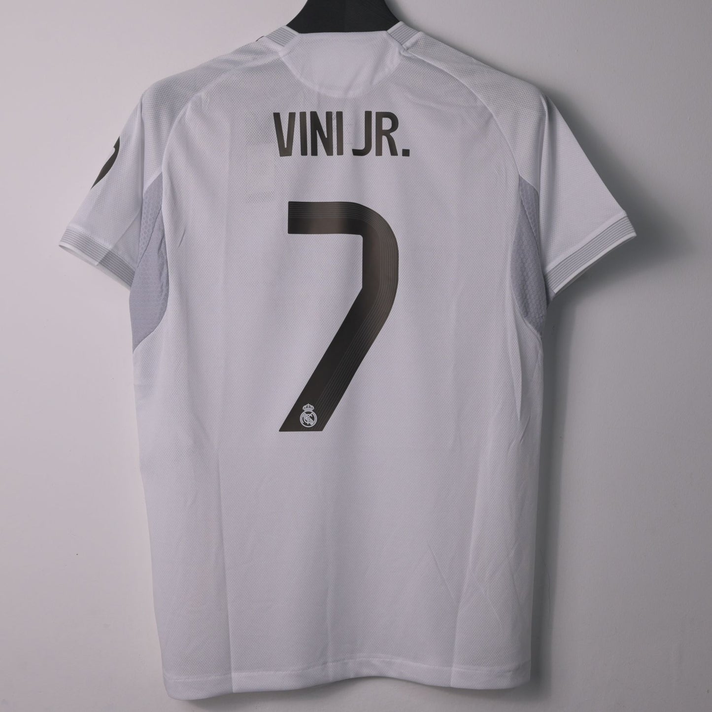 Real Madrid 2025/26 Home Kit Authentic Adult