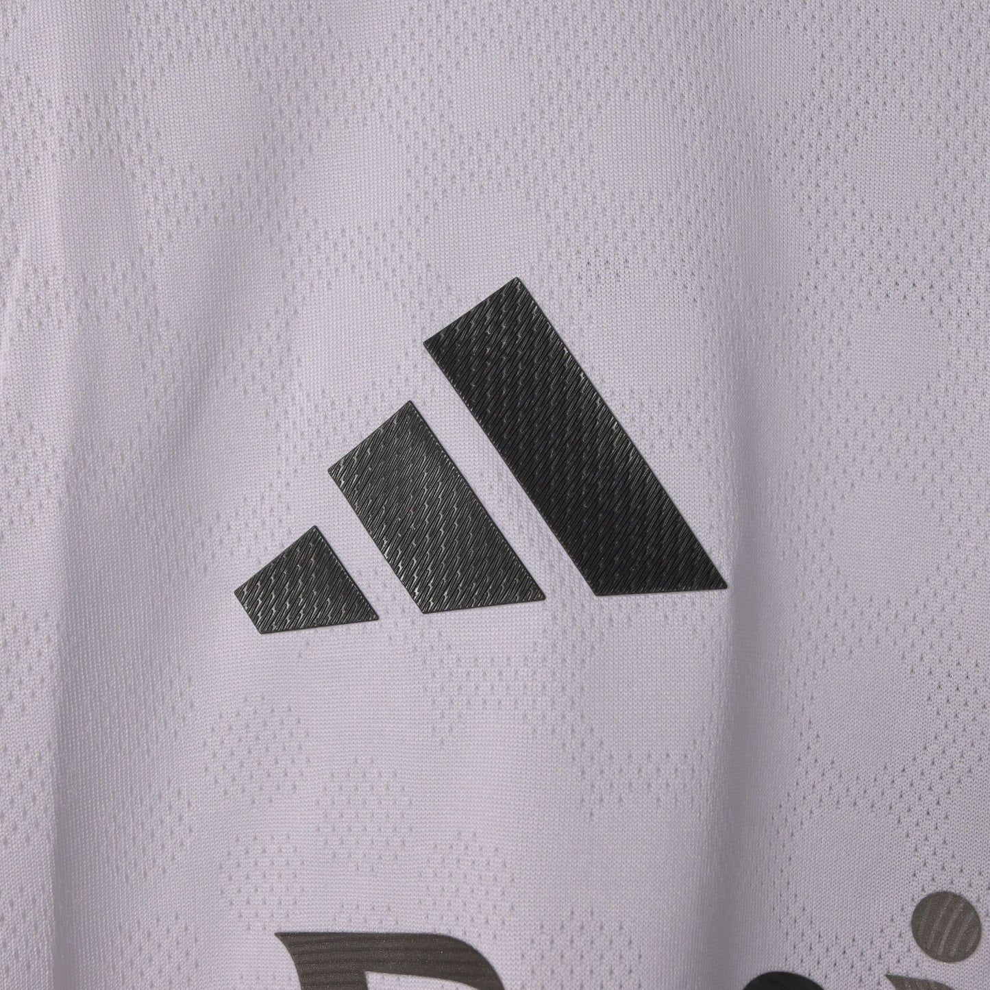Real Madrid 2025/26 Home Kit Authentic Adult