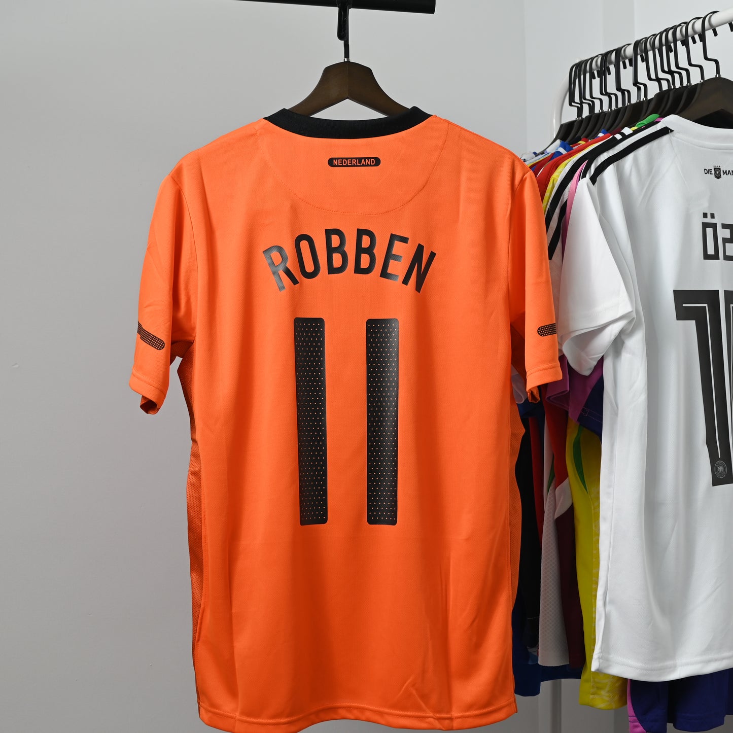 Retro 2010 Netherlands Home Kit ROBBEN #11 Jersey