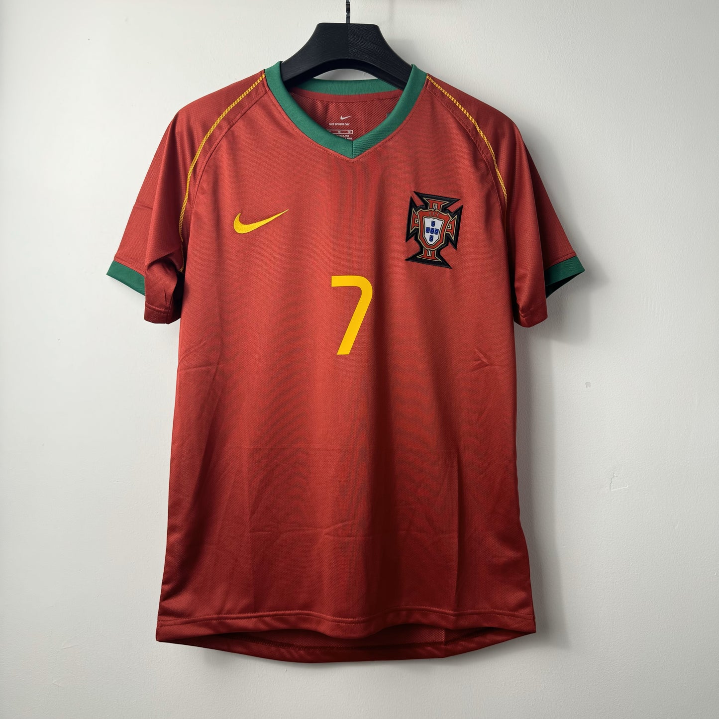 Retro 2006 Portugal Home Kit 7 FIGO