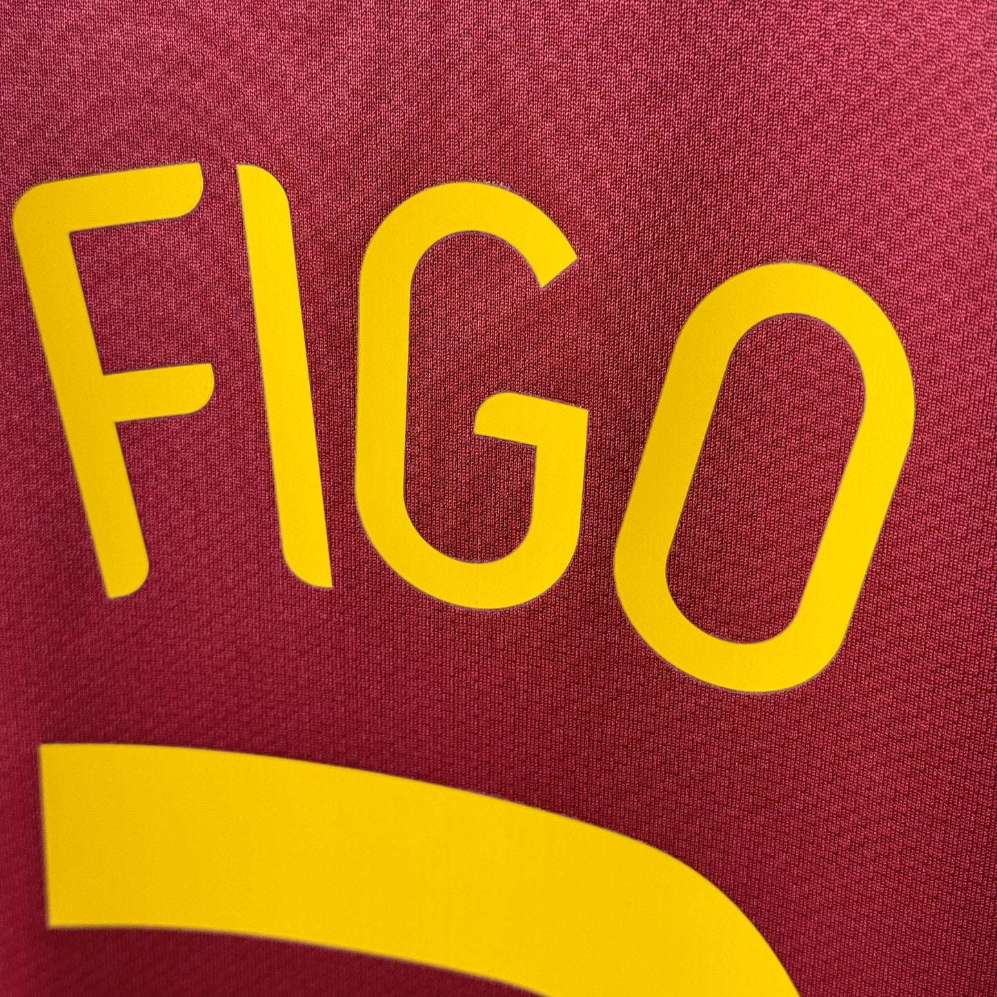Retro 2006 Portugal Home Kit 7 FIGO
