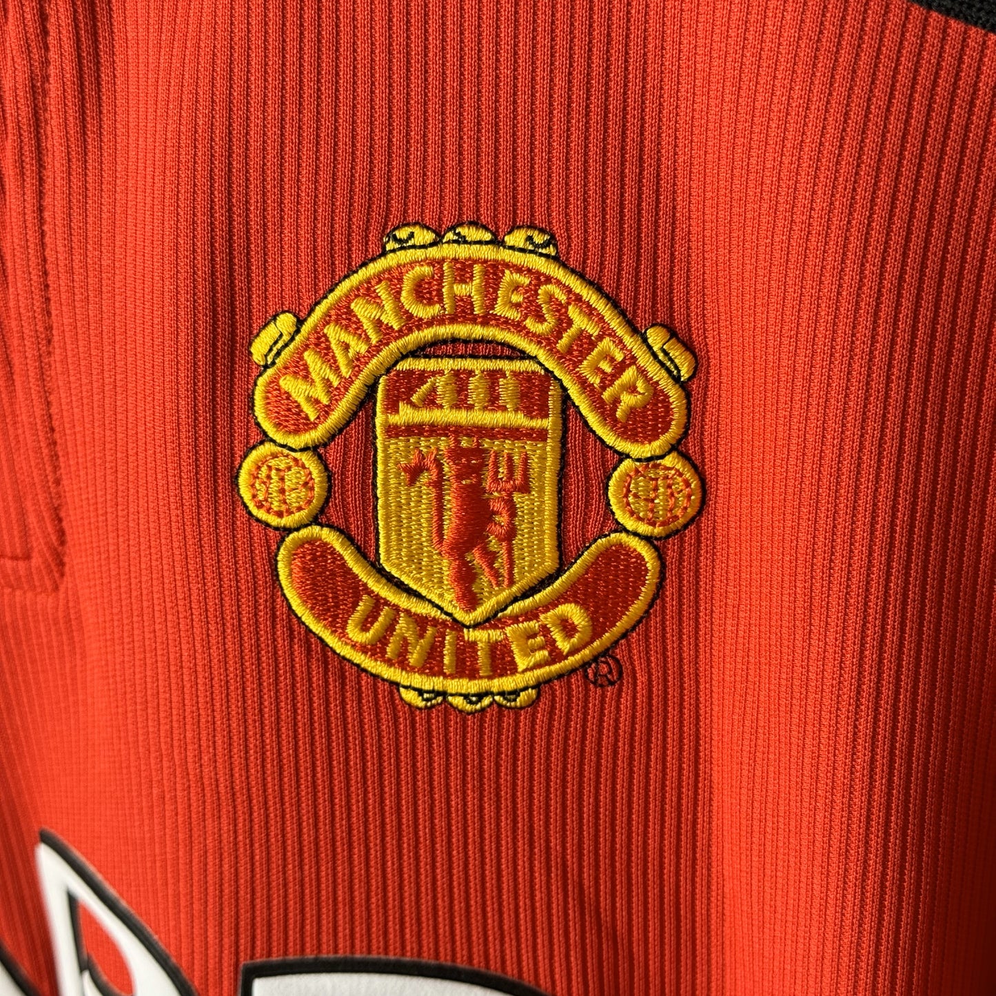 Retro 1998/99 Man United Home Kit 7 BECKHAM