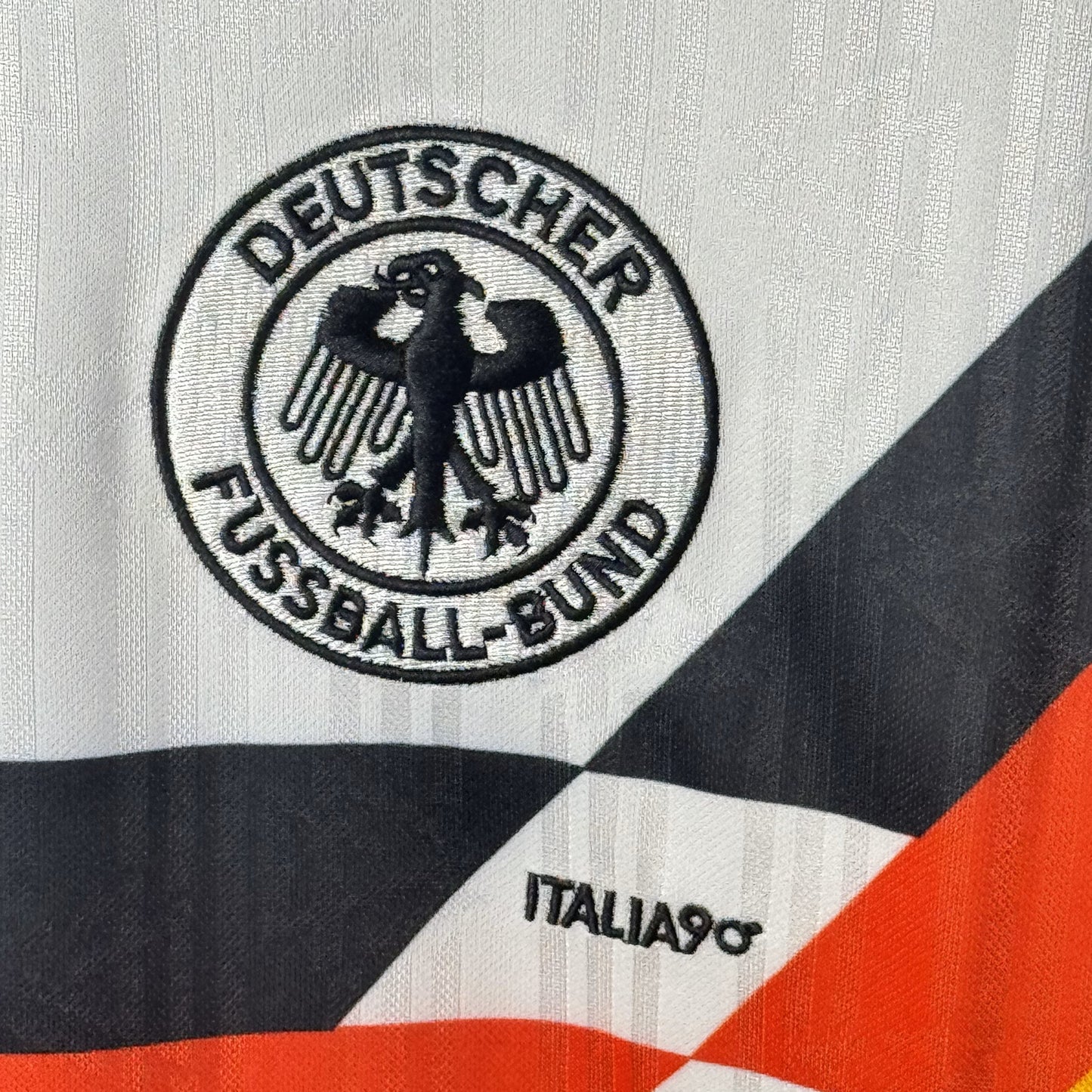 Retro 1990 Germany Home Kit VÖLLER #9 Jersey