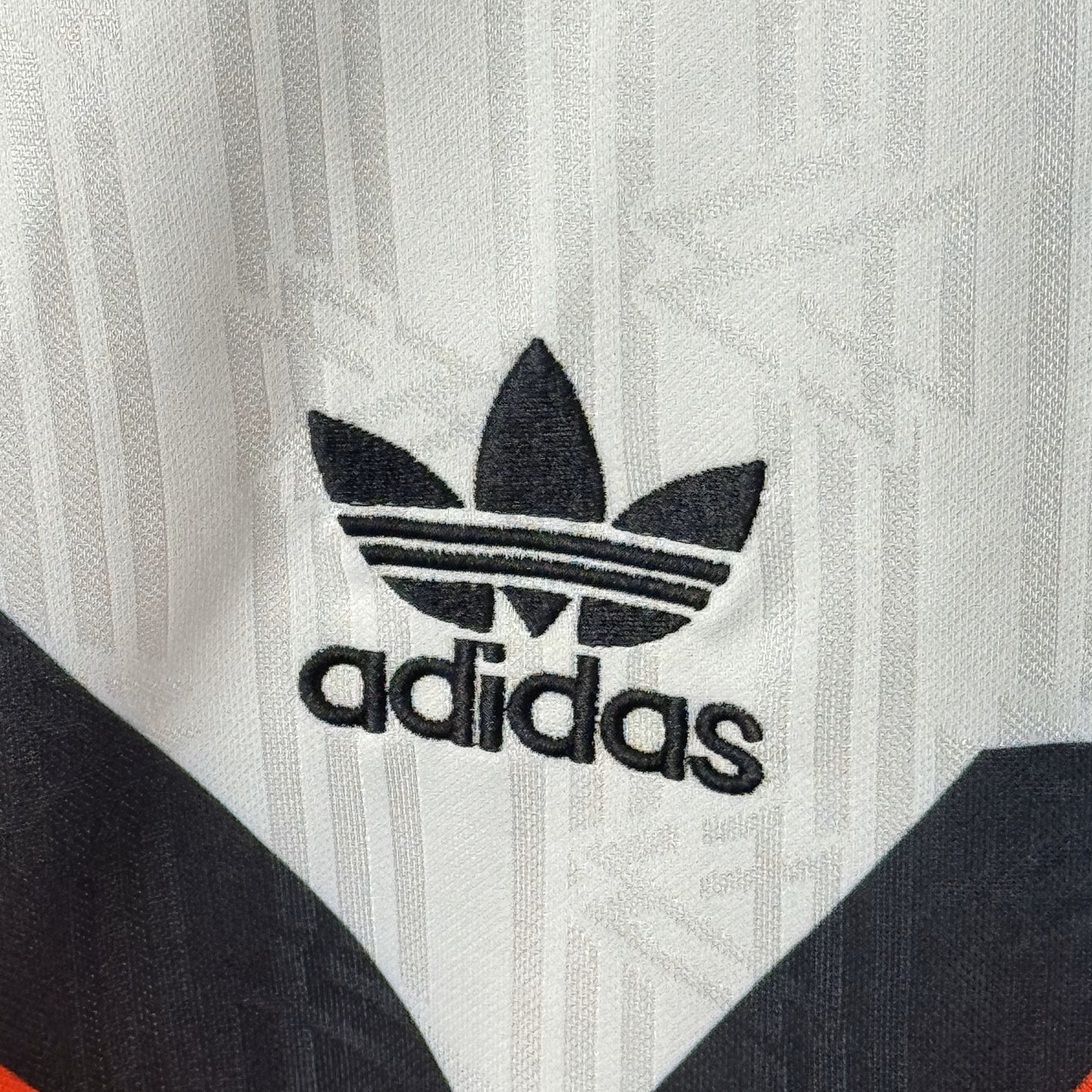 Retro 1990 Germany Home Kit VÖLLER #9 Jersey